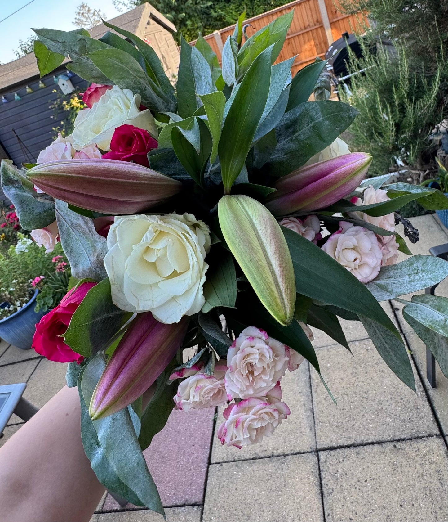 Medium Handtied Bouquet
